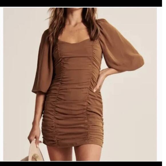 Abercrombie & Fitch Dresses & Skirts - Abercrombie & Fitch Ruched Half Sleeve Mini Dress Brown Size Small
